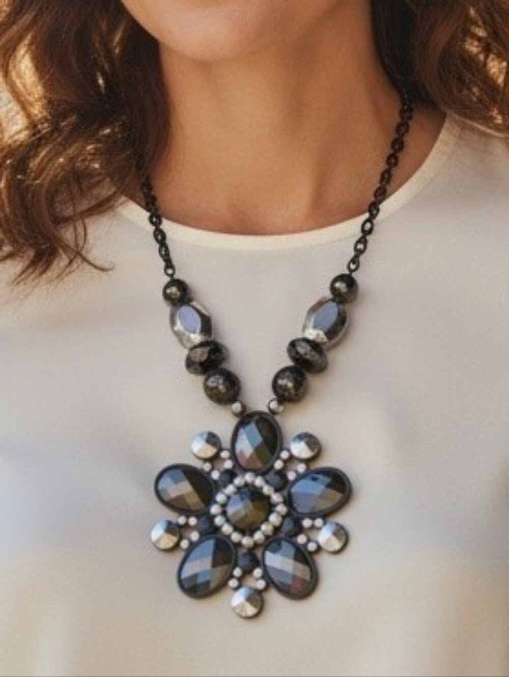 Hematite Crystal Flower Pendant Necklace